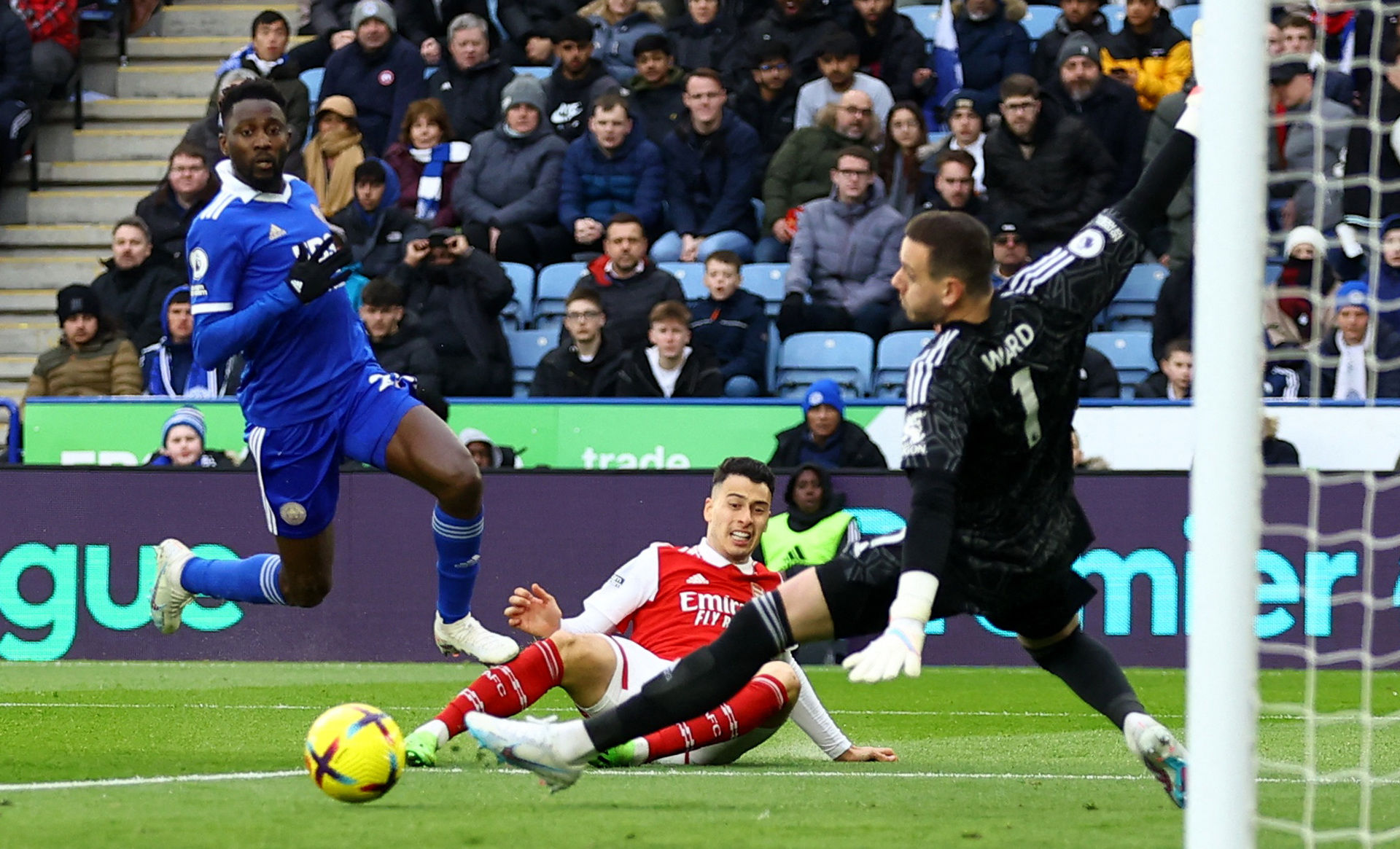 更难能可贵 更难能可贵